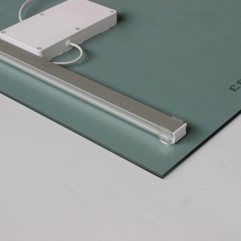 LED-Bathroom-Mirror-Light-GM11024